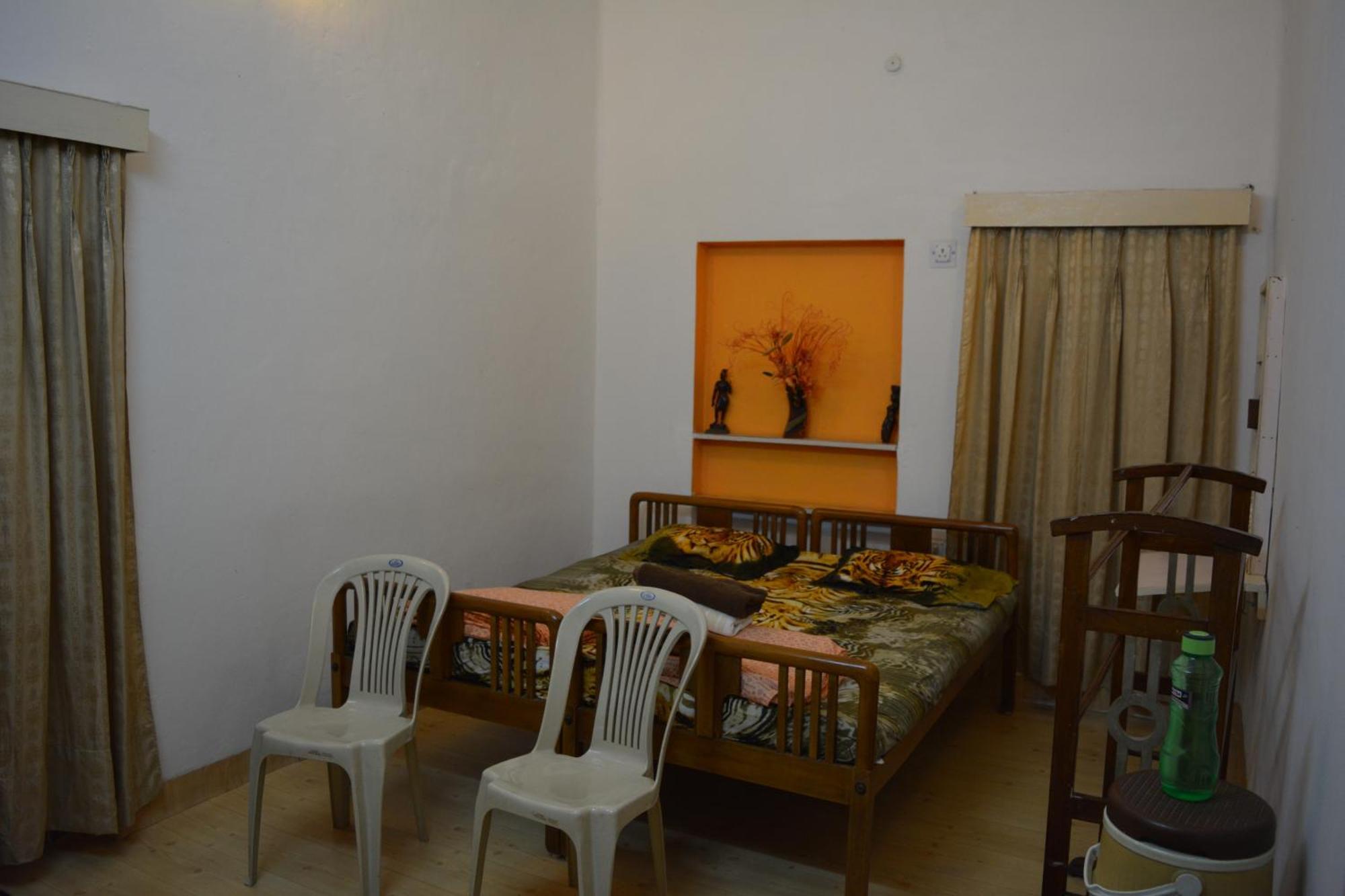 Jheelam Homestay Bhopal Extérieur photo