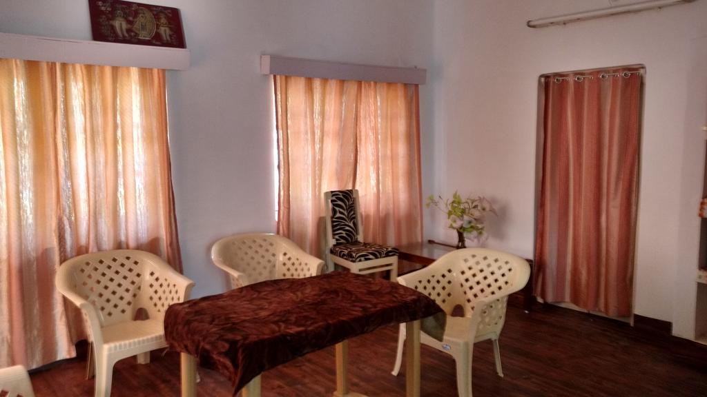 Jheelam Homestay Bhopal Extérieur photo