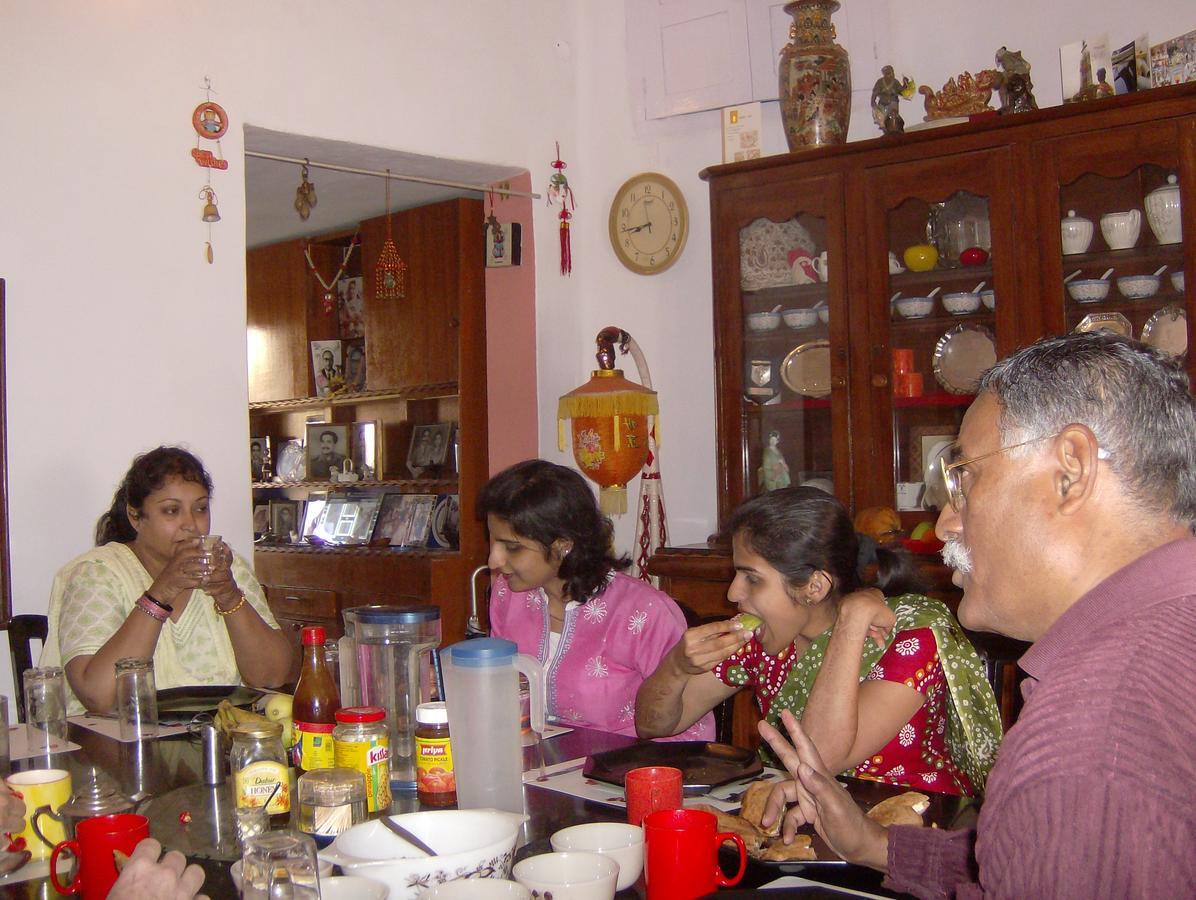 Jheelam Homestay Bhopal Extérieur photo